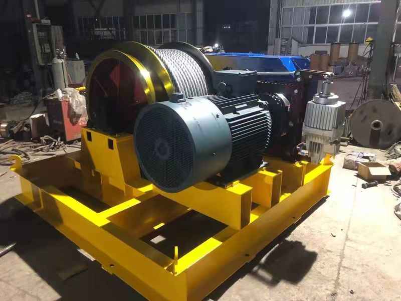 JM25噸船用卷揚(yáng)機(jī)